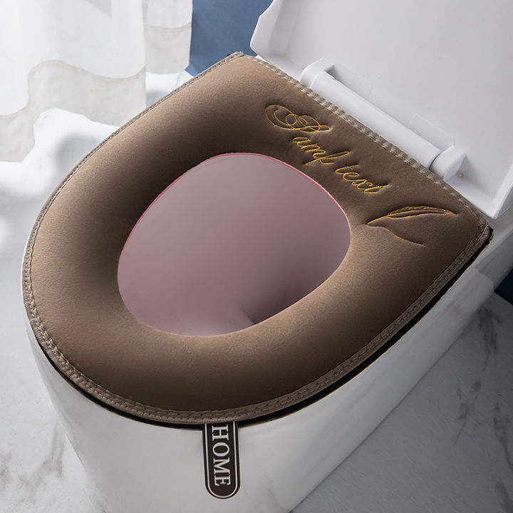 Universal%20Warm%20Velvet%20Toilet%20Seat%20Cover,%20Zipper%20Flip%20Lid%20Handle%20Tab,%20Letters%20Embroidery,%20Washable,%20Waterproof%20Pad,%20Winter%20-%20Image%203
