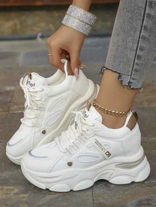 Ladies%20Thick%20Sole%20Sneakers%20%E2%80%93%20Trendy%20High%20Platform%20Casual%20Shoes%20-%20Image%202