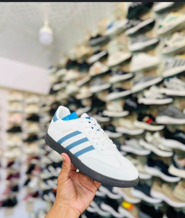 Adidas%20Samba%20OG%20Shoes:%20Classic%20White%20with%20Blue%20Stripes%20-%20Image%204