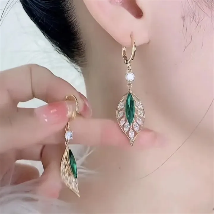 New%20Fashion%20Crystal%20Leaf%20Tassel%20Drop%20Earrings%20For%20Women%20Exquisite%20Micro%20Inlaid%20Cubic%20Zircon%20Leaves%20Earring%20Wedding%20Jewelry%20Gifts%20-%20Image%205