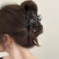 Women's Y2K Sweet Personalized Hair Clip Rhinestone Imitation Pearl Alloy Metal Skull Spider Claw Design for Daily Use.