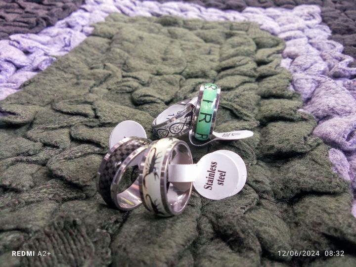 Normal%20Rings%20For%20Mens%20And%20women%20-%20Image%205