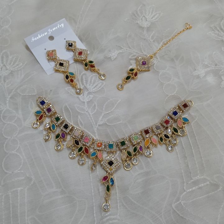 Jewelry set for girls in square shape jewellery set with Bindiya
