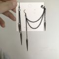 New Fashion Creative Trend Men's Retro Black Tassel Long Chain Punk Earrings Hip Hop Rivets Earrings Female Gothic Party Jewelry.