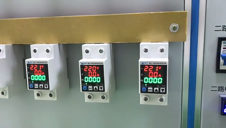 63A 230V 3IN1 Display Din Rail Adjustable Over Under Voltage Surge Protector Relay Over Current Protect Kwh Power watt Meter