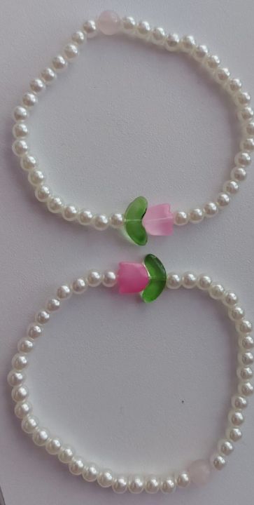 new%20elegant%20bracelet%20with%20Pink%20tulip%20flower%20Charm,%20trendy%20latest%20Crystal%20pearl%20beaded%20Bracelet%20Handmade,%20Elegant%20Pink%20Crystal%20latest%20cute%20charm%20Jewelry,%20Handcrafted%20stylish%20Crystal%20Bracelet,%20Pink%20beautiful%20Bracelet,%20affordable%20pink%20lover%20Fashion%20Bracelet%20-%20Image%203