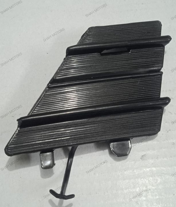 Toyota Vitz Front Bumper Tow Cover 2018-2020 Pcs