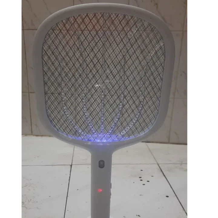 Super%20Killer%20Electric%20Mosquito%20Rechargeable%20Bat%20with%20Lure%20Light%20Insect%20Bugs%20Lamp%20with%20USB%20C%20type%20Charging%20Cable%20-%20Image%204