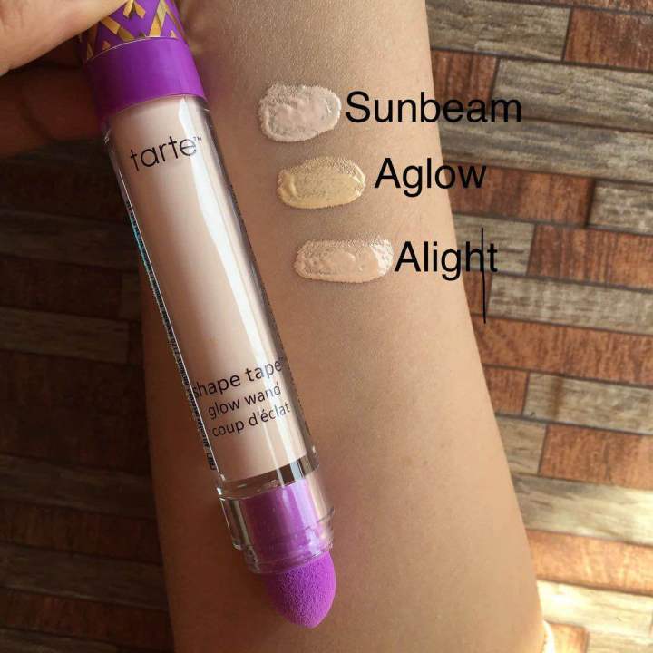 shape%20tape%20glow%20wand%20sunbeam%202%20in%201%20puff%20concealer%20-%20Image%202