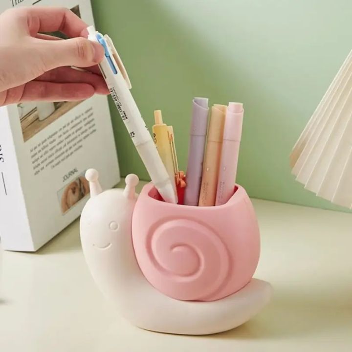 1Pc%20Snail-Shaped%20Pen%20Holder%20ABS%20Multi-Functional%20Desk%20Organizer%20Pencil%20Storage%20Desktop%20Stationery%20Container%20Makeup%20Brush%20Holder%20pen%20gpt%20-%20Image%202