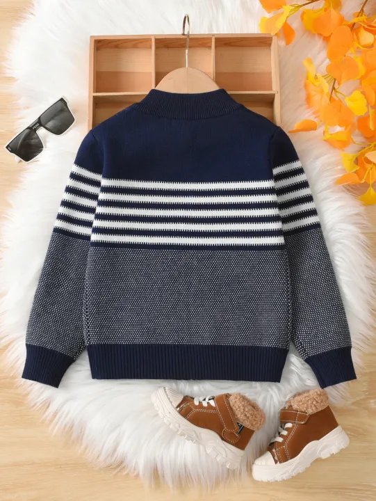 Boys'%20college%20style%20contrasting%20striped%20sweater%20zipper%20cardigan%20jacket%20suitable%20for%20school%20in%20spring,%20autumn,%20and%20winter%20-%20Image%202