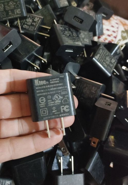 Small%20Charger%20for%20Mobiles,%20USB%20LED%20Lights,%20Bluetooth%20Earbuds,%20Fast,%20Safe,%20Reliable%20Charging,%20High%20Quality,%20Durable%20for%20Home%20and%20Office%20Use%20-%20Image%205