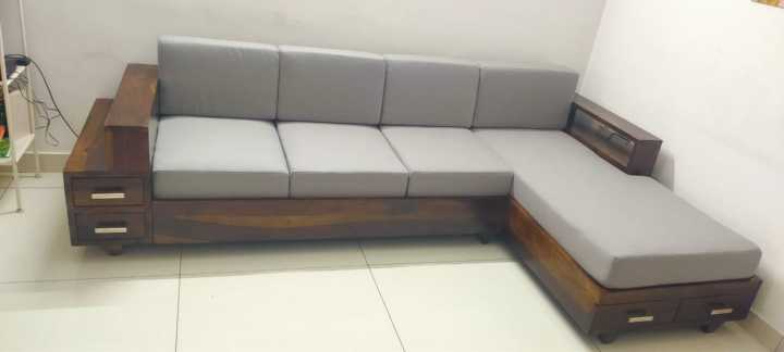 Solace%20L-Shaped%204%20Seater%20Wooden%20Sofa%20-%20Image%204
