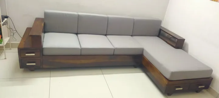 Solace%20L-Shaped%204%20Seater%20Wooden%20Sofa%20-%20Image%204