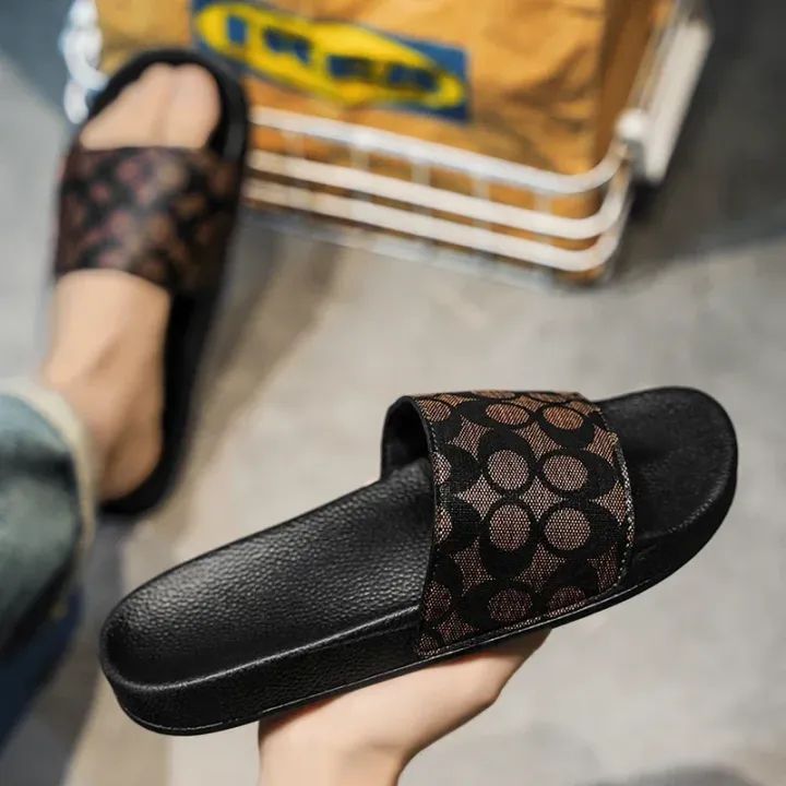 Outdoor%20Sandals%20Clogs%20Beach%20Slippers%20Summer%20Men%20Fashion%20Slippers%20Indoor%20Home%20Slides%20Bathroom%20Shoes%20Comfortable%20Soft%20Flip%20Flops%20-%20Image%205