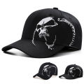 Unisex Side Skull Pattern Embroidery Baseball Caps Spring and Autumn Outdoor Adjustable Casual Hats Sunscreen Hat.