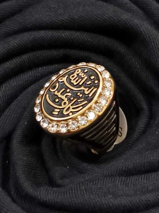 High%20Quality%20Yamani%20Black%20Aqeeq%20Ring%20Top%20Fashion%20%20Stainless%20steel%20Hand%20Engraved%20Alaisallah%20Silver%20/Gold%20%20Ring%20For%20Men%20Muharram%20Special%202025%20-%20Image%204