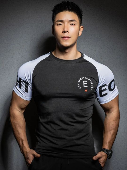 Summer Gyms T Shirt Men Bodybuilding Fitness Quick-Dry Short Sleeve T-Shirt Training Tees Fashion Muscle T Shirt Man Sportswear