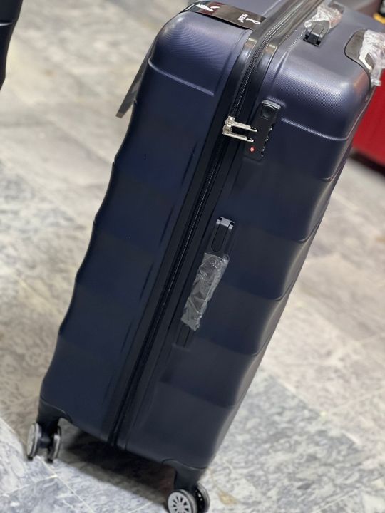 Pigeon%203-Piece%20Trolly%20suitcase%20Set%20(20/24/28)%20Hardside%20Spinner%20Wheel%20Luggage%20-%20Image%208