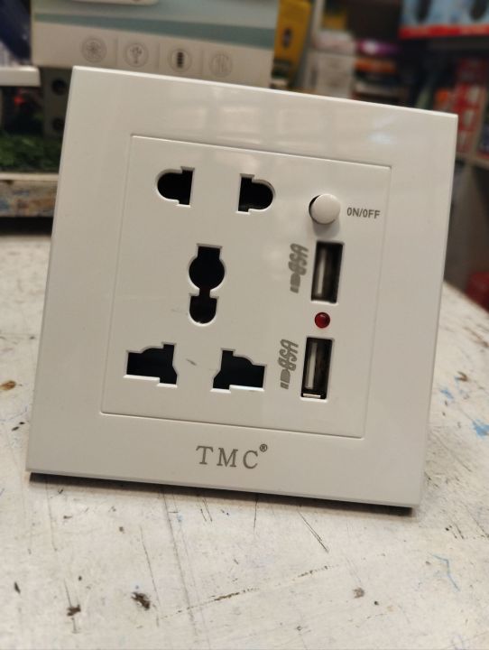 USB%20Light%20Plug%20%7C%20Switch%20Board%20%7C%20Double%20Usb%20plud%20&%20Light%20Plug%20-%20Image%202