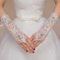 1 Pair White/Red/Beige Bridal Gloves Elegant Short Paragraph Rhinestone White Lace Glove Beautiful Wedding Accessories.