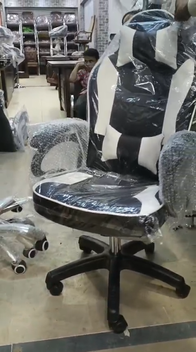 Gaming Chair - Best Gaming chair in Pakistan - LeatherPremium Quality Imported Gaming Chair with Reclining Option, Adjustable Arm, with smooth wheels