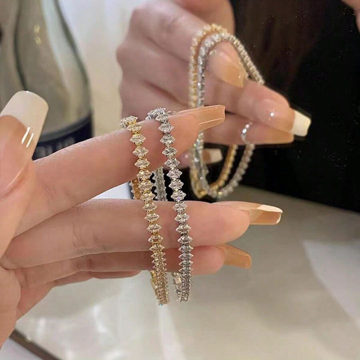 Luxury%20Roman%20Crystal%20Geometric%20Chain%20Bracelets%20for%20Women%20Trendy%20Goth%20Full%20Rhinestone%20Marquise%20Charm%20Tennis%20Bracelet%20Wed%20Jewelry%20-%20Image%204
