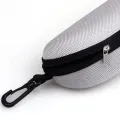 1pc Portable Sunglasses Case Protector Oxford Cloth Hard EVA Zippered Eyeglasses Case with Carabiner Unisex Eyewear Accessories. 