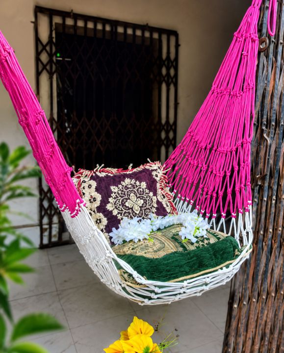 Hand%20Made%20Dulna%20Adult%20Rope%20Bed%20Hanging%20Dulna%20Use%20For%20All%20People%20Large%20Swing%20Rope%20Bed%20Rattan%20Dulna%20-%20Dolna%20-%20dolna%20-%20Image%202