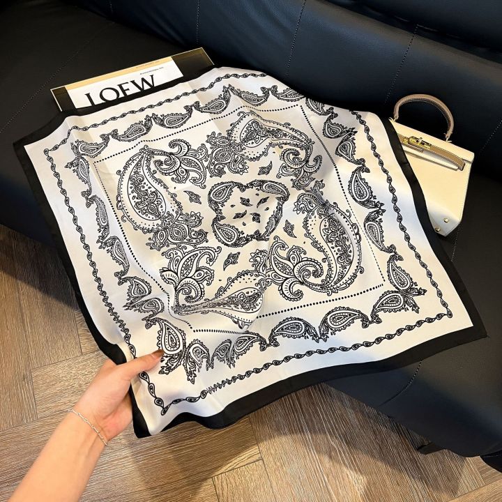 70x70cm%20Print%20Square%20Scarf%20For%20Women%20Silk%20Shawl%20Neckerchief%20Female%20Hair%20Bands%20Head%20Wraps%20Headband%20Foulard%20Satin%20Hijab%20Bandana%20-%20Image%205