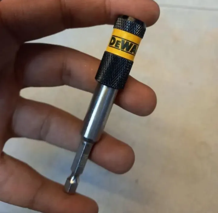 Dewalt%20Bit%20holder%20high%20quality%20product%20Easy%20to%20use%20and%20carry%20%20best%20quality%20strong%20magnetic%20bit%20holder%20-%20Image%203
