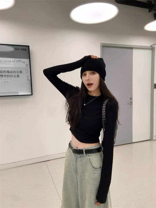 Local Made Black လက်ရှည် Top