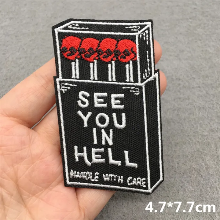 Black%20and%20White%20Embroidery%20Patches%20for%20Clothing%20Punk%20Skull%20Applications%20Iron%20on%20Patches%20Sewing%20Clothes%20Stickers%20-%20Image%204