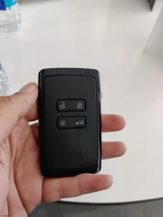 Acto%20Key%20Cover%20For%20Renault%20Kiger,%20Triber%20-%20Image%204