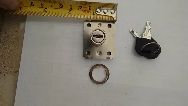 drawer%20lock%20/%20daraz%20lock%20lock/furniture%20lock%20-model%20101%20-%20Image%204