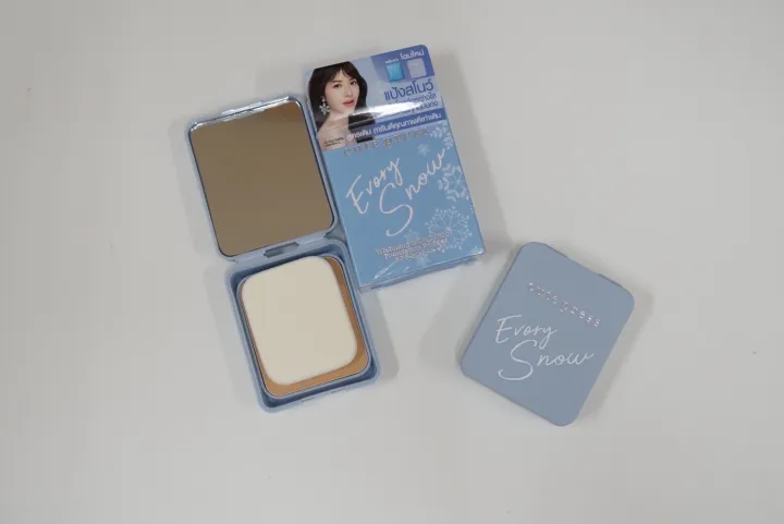 Genuine%20cute%20press%20Evory%20snow%20whitening%20&%20oil%20control%20Foundation%20Powder%20SPF%2030%20PA%20++%20Ivory%20Snow%20whitening%20&%20oil%20control%20Foundation%20-%20Image%202