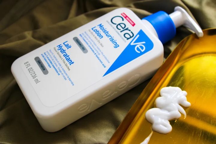 Cerave%20Moisturizing%20Lotion%20236ML%20-%20Image%203