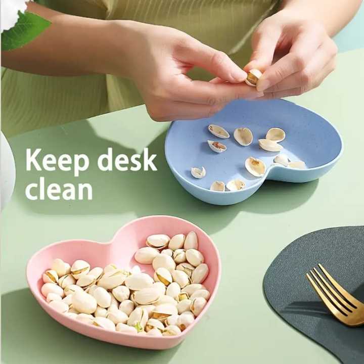 Reusable%20Plastic%20Plates%20Heart%20shape%20-%20Image%205