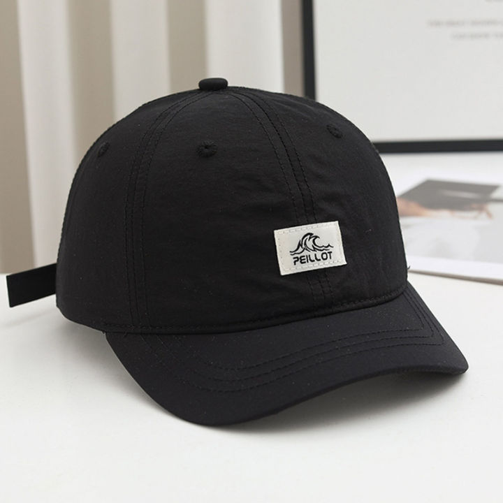 A%20Men'S%20Short-Brim%20Cap,%20New%20Summer%20Style,%20Breathable%20And%20Quick-Drying%20Baseball%20Hat,%20Lightweight%20Soft-Top%20Duckbill%20Cap%20for%20Women%20-%20Image%203