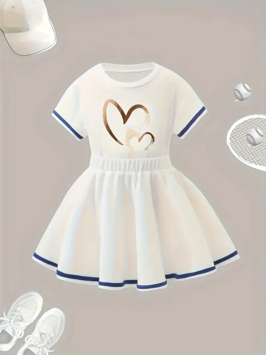 Summer%20girls'%20sporty%20style%20two-piece%20set%20with%20heart%20cartoon%20pattern%20print,%20pleated%20short%20skirt%20and%20short-sleeved%20T-shirt%20-%20Image%203