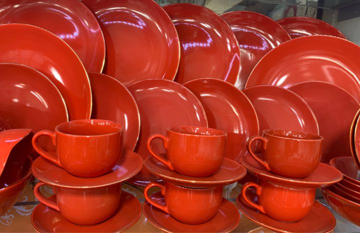 32%20Piece%20Dinner%20Set%20Red%20And%20Yellow%20Color%20Export%20Quality%20-%20Image%205