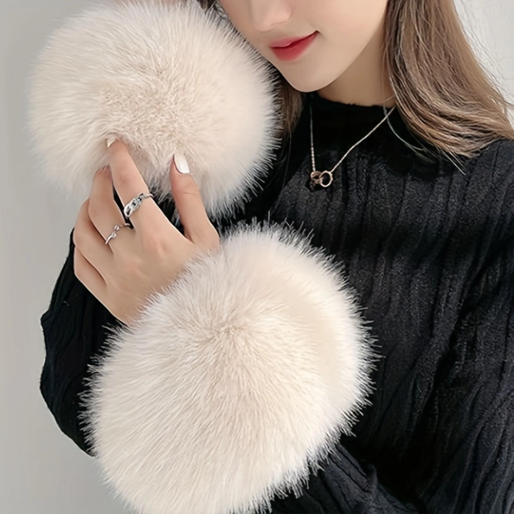 Elegant%20and%20soft%20artificial%20fur%20cuffs,%20elastic%20wrist%20warmers%20for%20autumn%20and%20winter%20cold%20protection,%20decorative%20wrist%20cuffs%20-%20Image%204