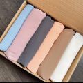 Hijabs in different colors, easy to wear, soft stuff. 
