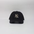 NY Baseball Cap. 