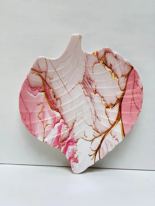 Melamine%20Leaf%20Platter%20tray%20For%20serving%20Fruits%20And%20Salads%20pack%20of%203%20ko%20-%20Image%204