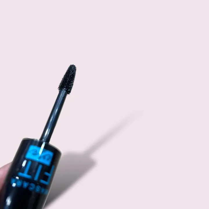 Kiss%20Beauty%20Fit%20Eye%20Mascara%20waterproof%20!!%20Helps%20lift%20and%20curl%20lashes%20!!%20Get%20Fast%20Sale%20ON%20-%20Image%204