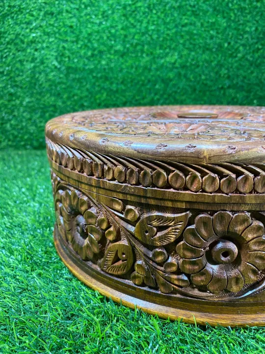 Wooden%20dry%20fruit%20bowl%20with%204%20large%20portions%20for%20max%20storage%20excellent%20product%20for%20winters%20-%20Image%203