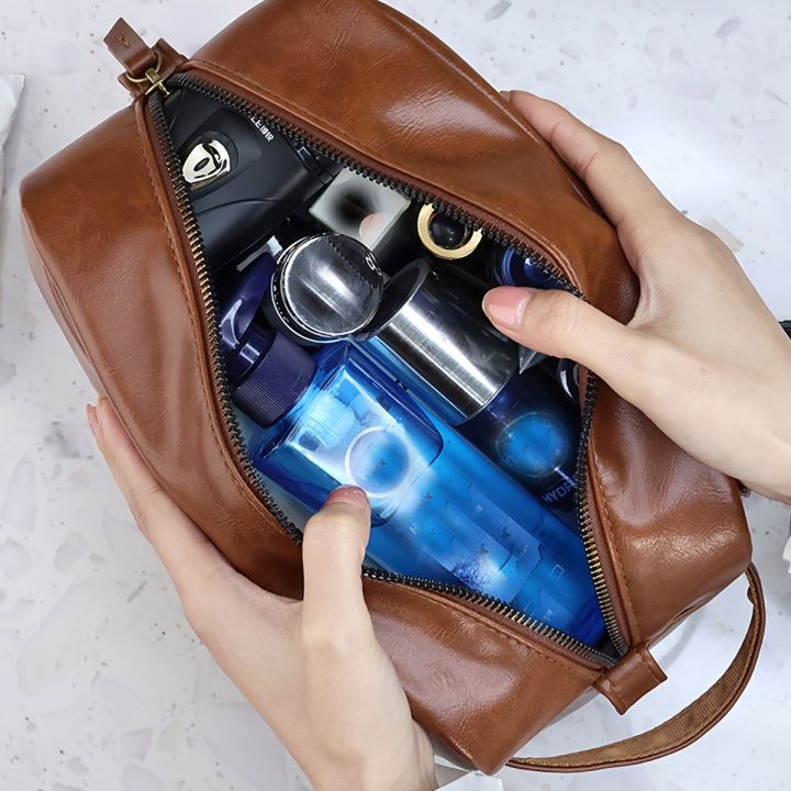 Men%20Business%20Travel%20Wash%20Toiletry%20Bag%20Waterproof%20PU%20Leather%20Bathroom%20Shaving%20Tools%20Organizer%20Bag%20Makeup%20Pouch%20Women%20Cosmetic%20Bag%20-%20Image%204