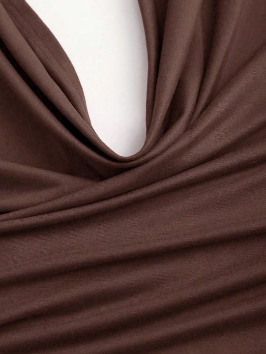 New%20Fashionable%20and%20Elegant%20Hanging%20Neck%20Top+Split%20Simple%20Solid%20Half%20Skirt%20Set%20-%20Image%205