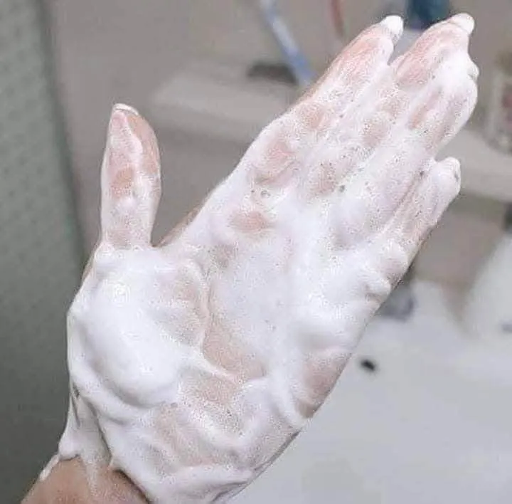 Hatomugi%20Facial%20Wash%20For%20All%20Skin%20Type%20130g%20-%20Image%205